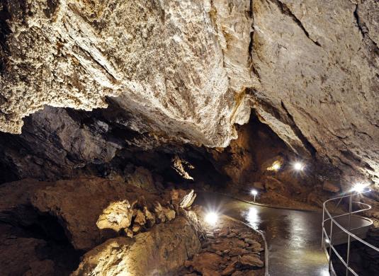 Zbrašovské aragonitové jeskyně